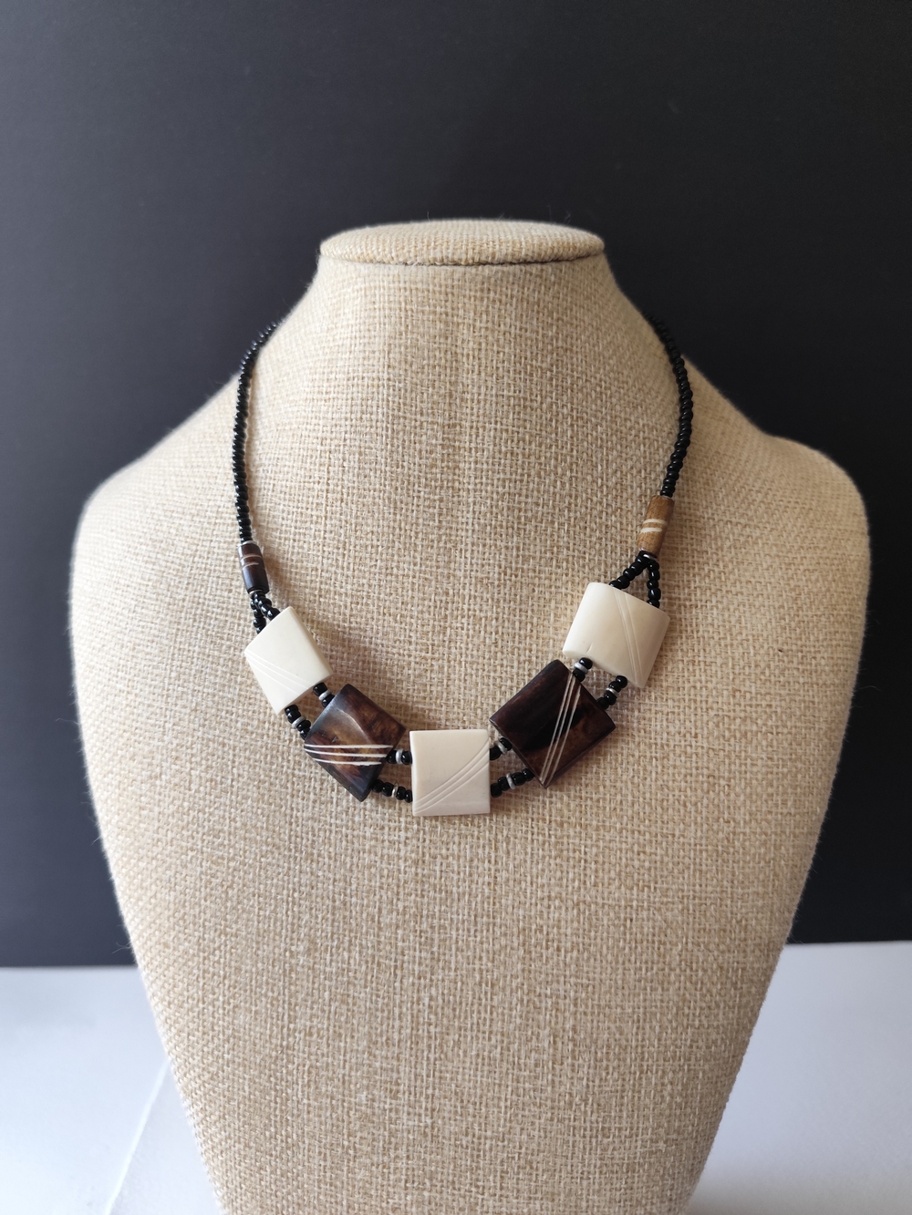 4/$50⭐️African Handmade Tribal Jewelry Cow bone Choker Necklace